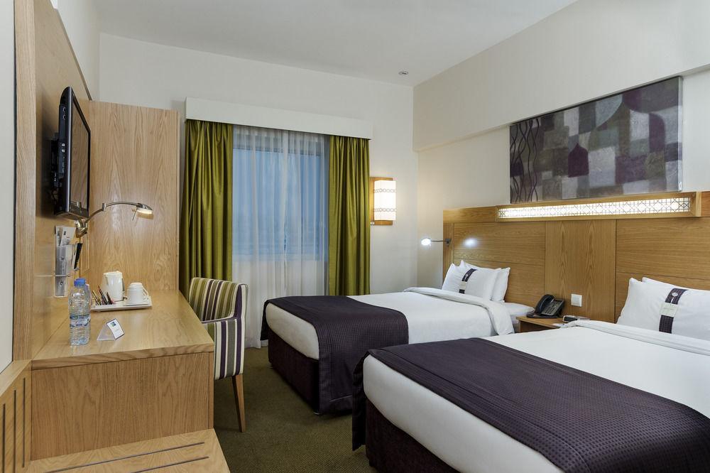 Holiday Inn Express Dubai Safa Park, An Ihg Hotel المظهر الخارجي الصورة