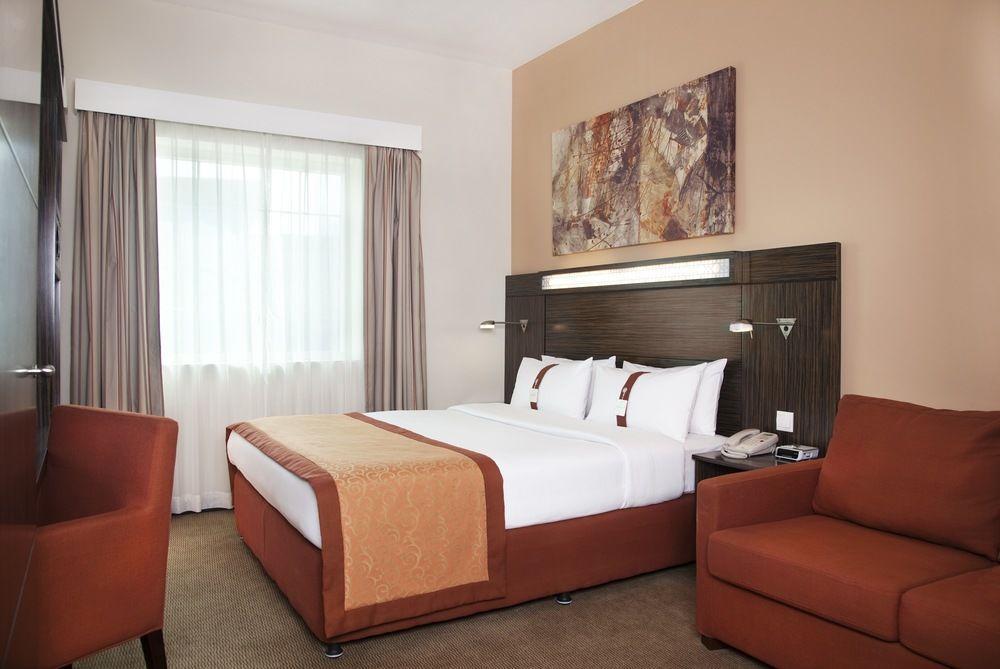 Holiday Inn Express Dubai Safa Park, An Ihg Hotel المظهر الخارجي الصورة