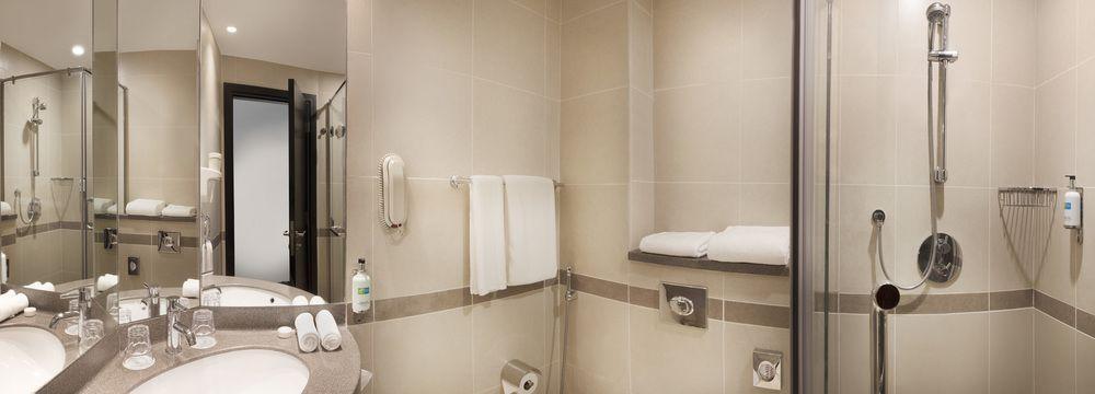 Holiday Inn Express Dubai Safa Park, An Ihg Hotel المظهر الخارجي الصورة