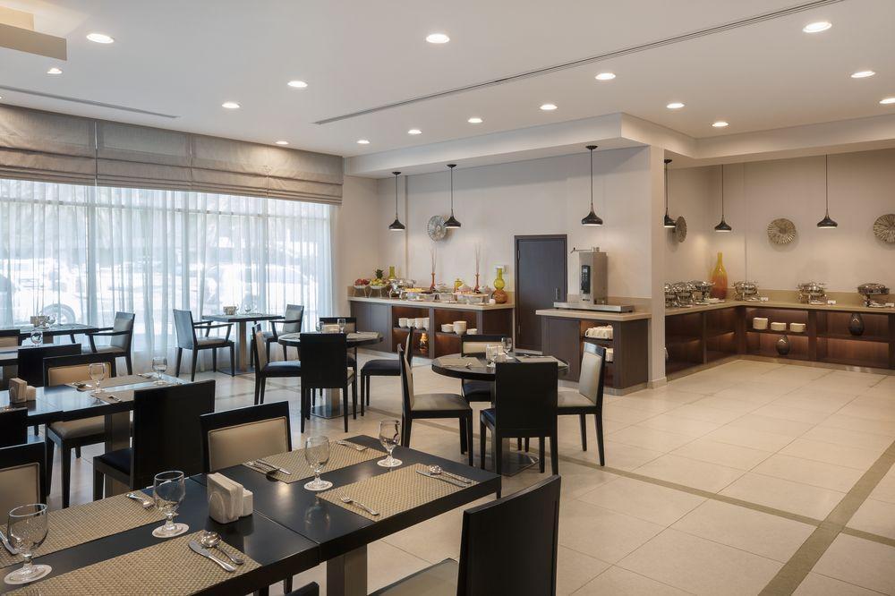 Holiday Inn Express Dubai Safa Park, An Ihg Hotel المظهر الخارجي الصورة
