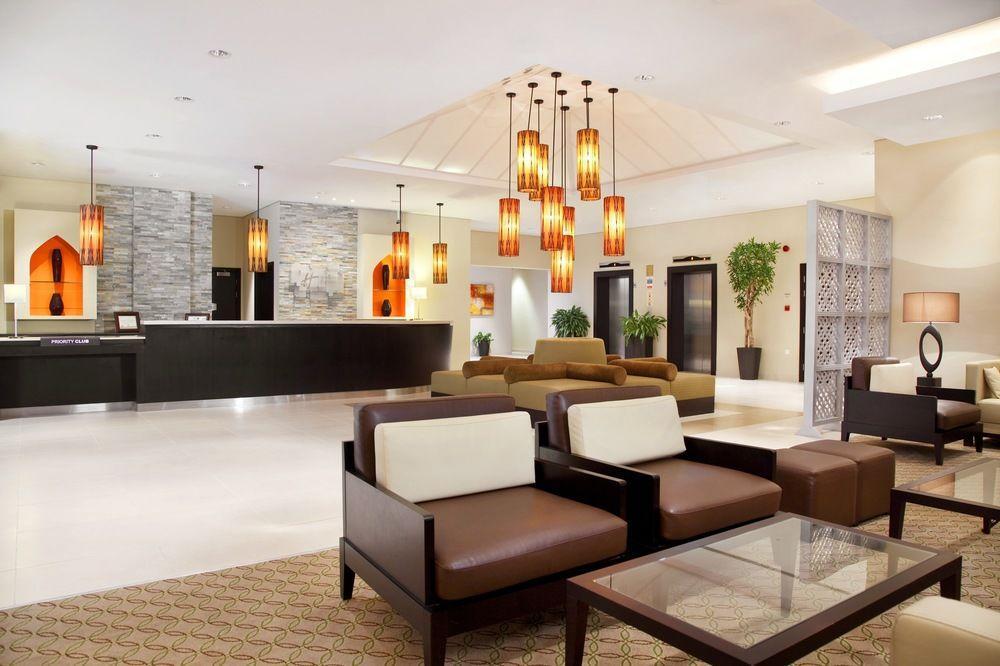 Holiday Inn Express Dubai Safa Park, An Ihg Hotel المظهر الخارجي الصورة